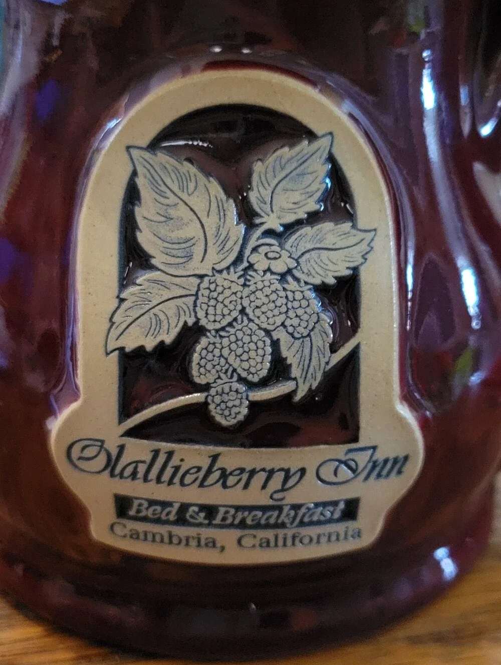 Deneen Pottery OLALLIEBERRY INN Cambria Calif Souvenir Round Belly Mug Handmade